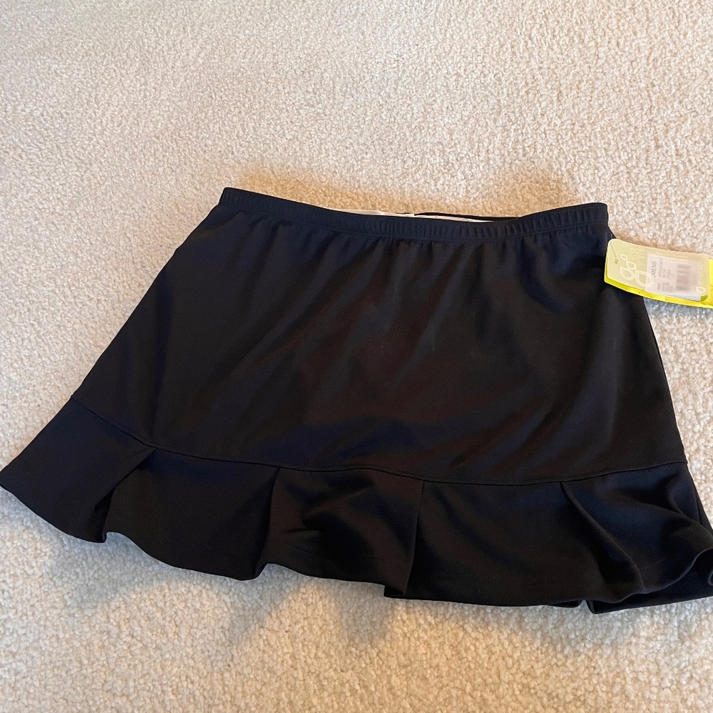 Aspire tennis skirt with tags!